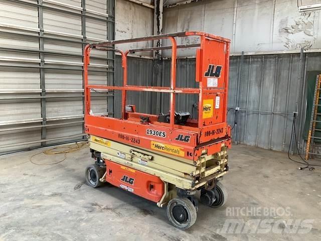 JLG 1930ES رافعات مقصية الشكل