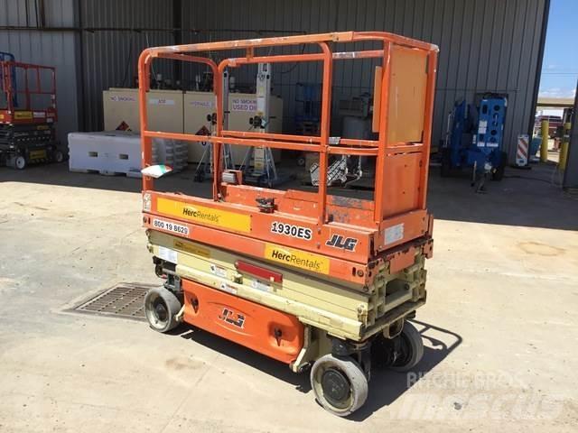 JLG 1930ES رافعات مقصية الشكل
