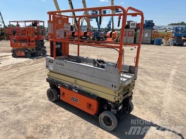 JLG 1930ES رافعات مقصية الشكل