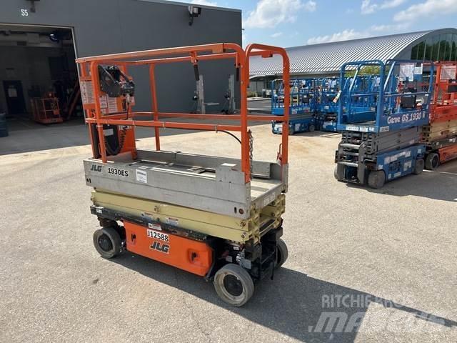 JLG 1930ES رافعات مقصية الشكل