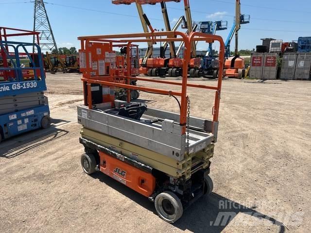 JLG 1930ES رافعات مقصية الشكل
