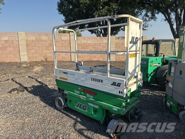 JLG 1930ES رافعات مقصية الشكل