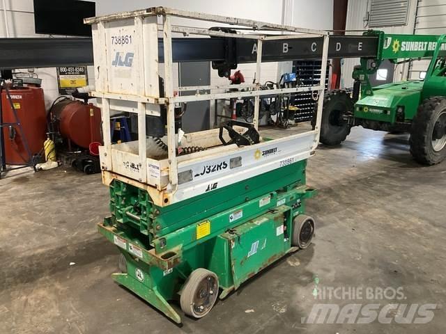 JLG 1932RS رافعات مقصية الشكل