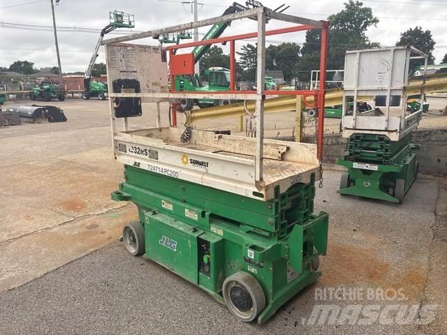 JLG 1932RS رافعات مقصية الشكل
