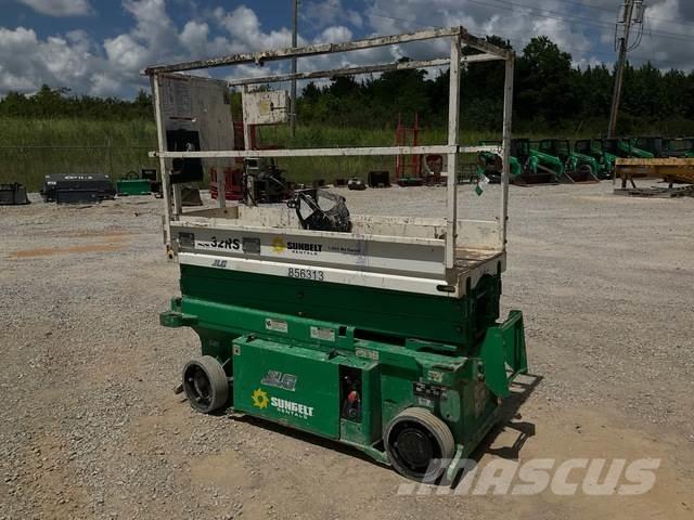 JLG 1932RS رافعات مقصية الشكل