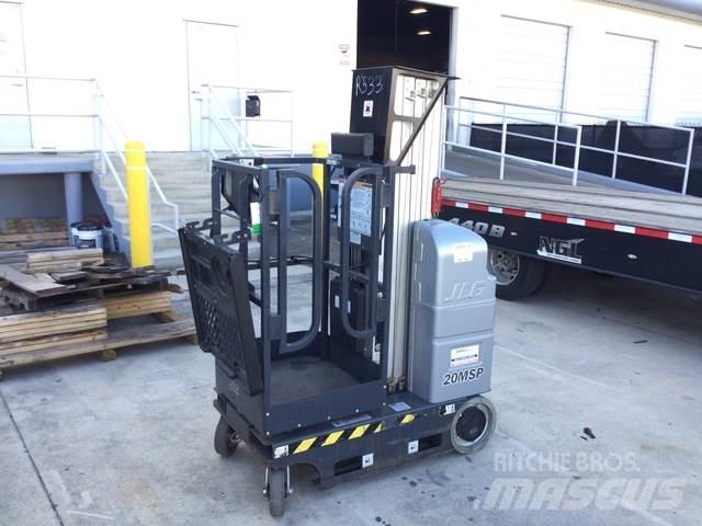 JLG 20MSP رافعات السارية الرأسية