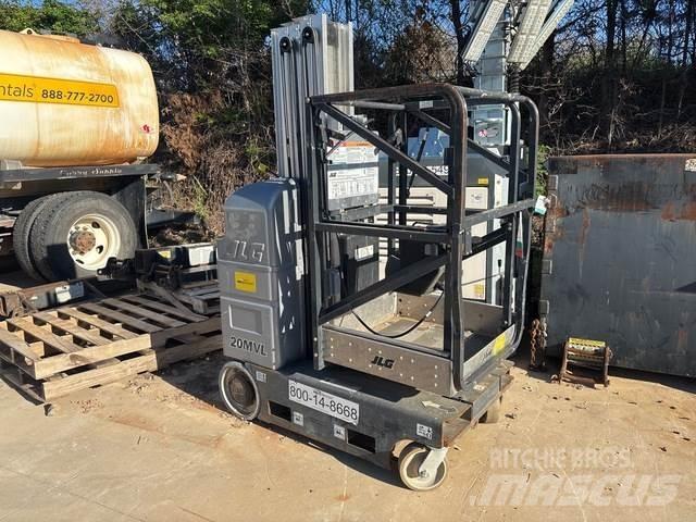 JLG 20MVL رافعات السارية الرأسية