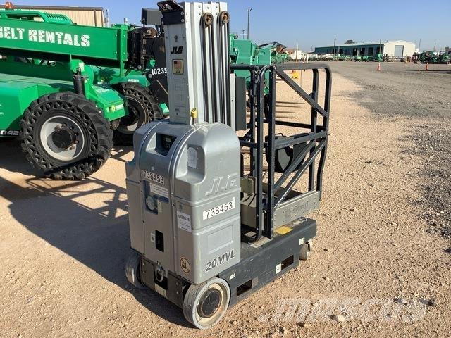 JLG 20MVL رافعات السارية الرأسية