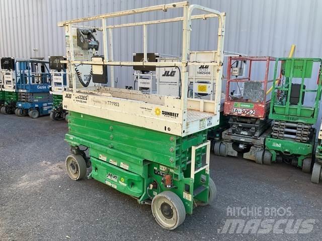 JLG 2632ES رافعات مقصية الشكل