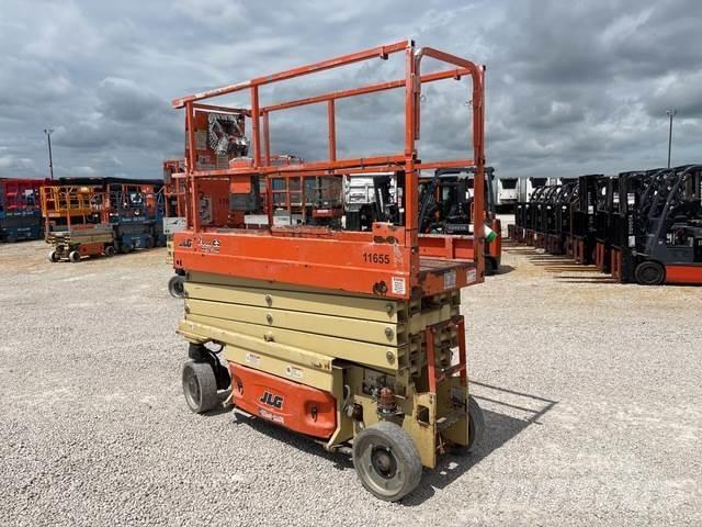 JLG 2632ES رافعات مقصية الشكل