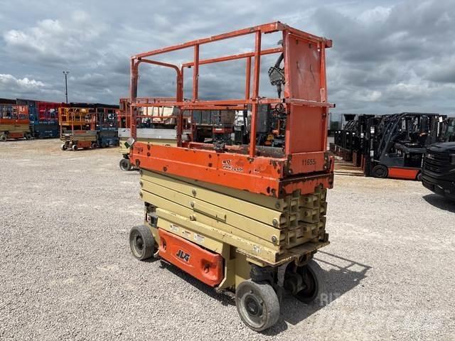 JLG 2632ES رافعات مقصية الشكل