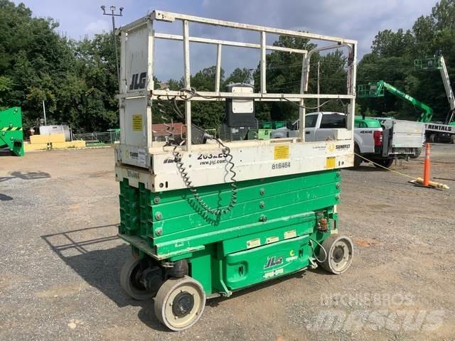JLG 2632ES رافعات مقصية الشكل