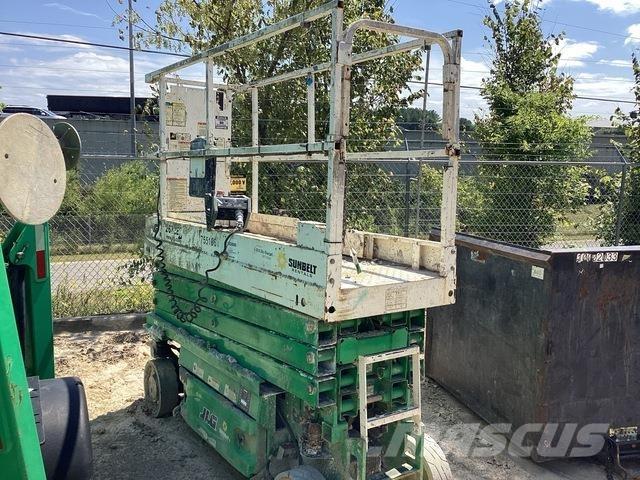 JLG 2632ES رافعات مقصية الشكل