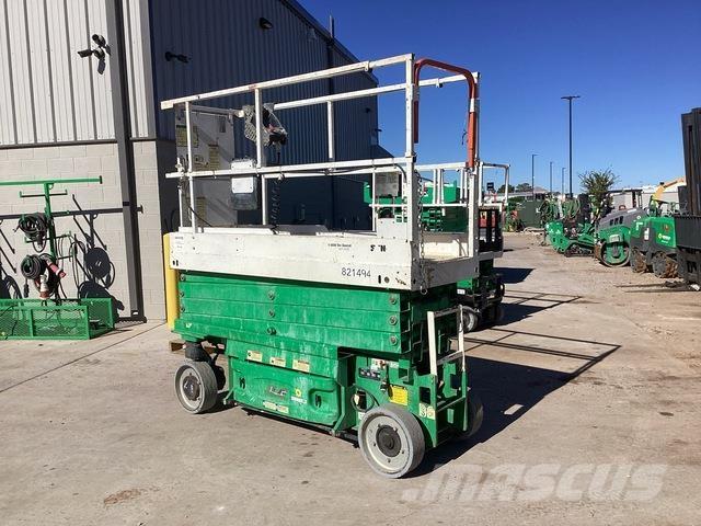 JLG 2632ES رافعات مقصية الشكل