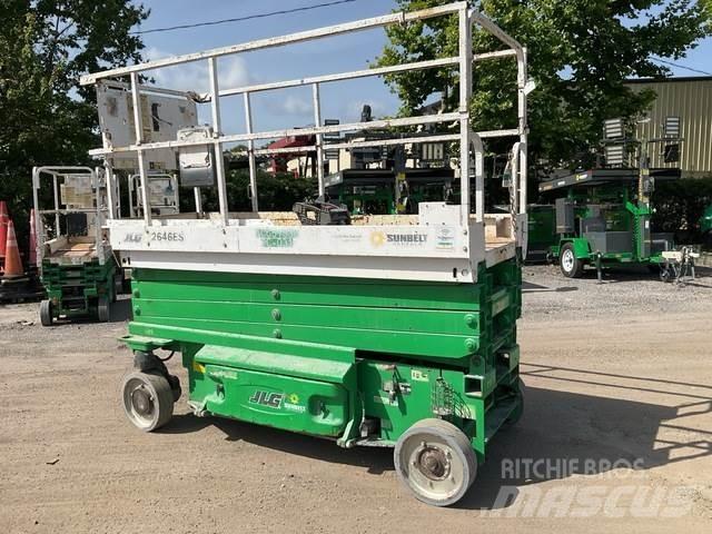 JLG 2646ES رافعات مقصية الشكل