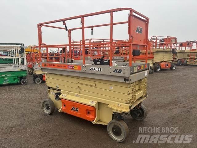JLG 2646ES رافعات مقصية الشكل