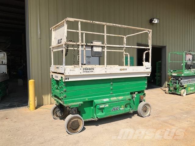 JLG 2646ES رافعات مقصية الشكل