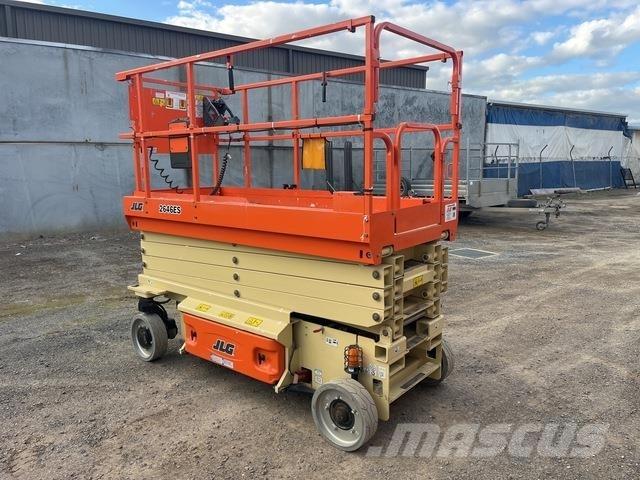 JLG 2646ES رافعات مقصية الشكل