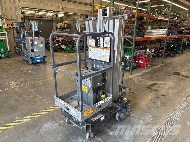 JLG 30AMDC رافعات السارية الرأسية
