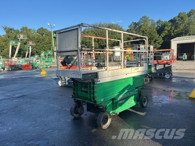 JLG 3246ES رافعات مقصية الشكل