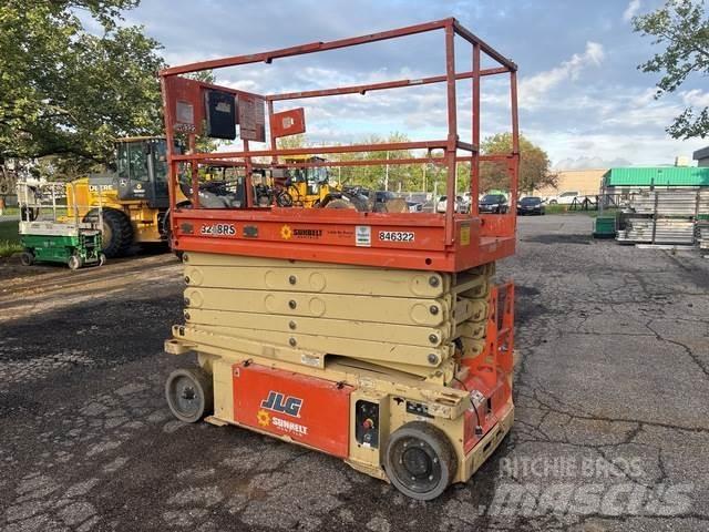 JLG 3248RS رافعات مقصية الشكل