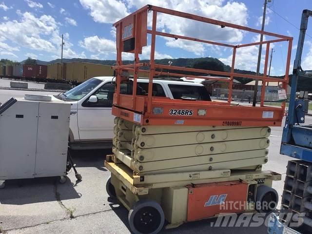 JLG 3248RS رافعات مقصية الشكل