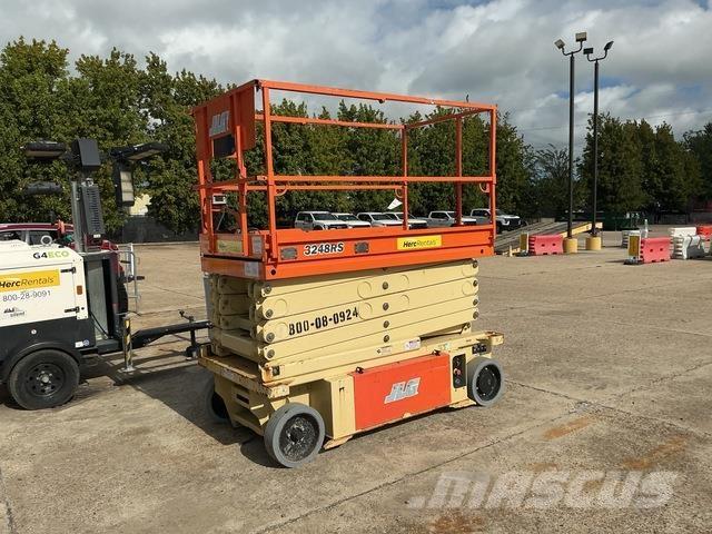 JLG 3248RS رافعات مقصية الشكل