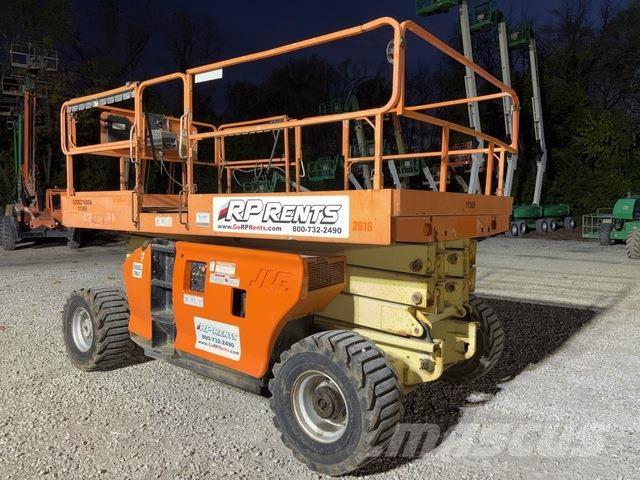 JLG 3394RT رافعات مقصية الشكل