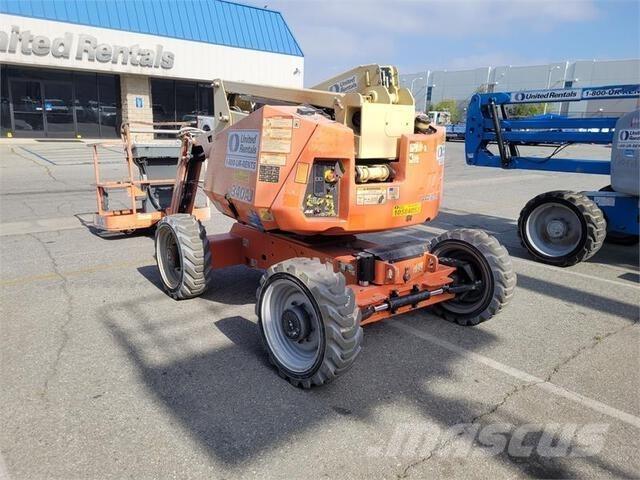 JLG 340AJ رافعات سلة مفصلية