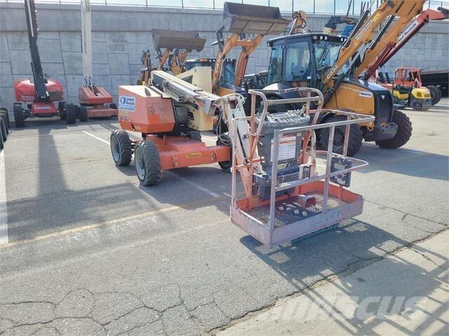 JLG 340AJ رافعات سلة مفصلية