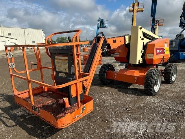 JLG 340AJ رافعات سلة مفصلية