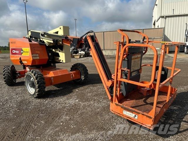 JLG 340AJ رافعات سلة مفصلية