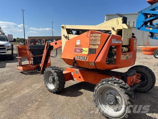 JLG 340AJ رافعات سلة مفصلية