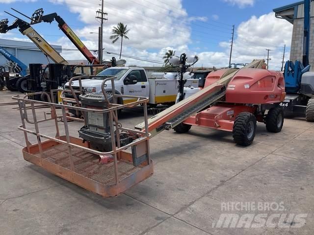 JLG 400S أخرى