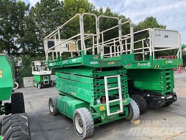 JLG 4069LE رافعات مقصية الشكل