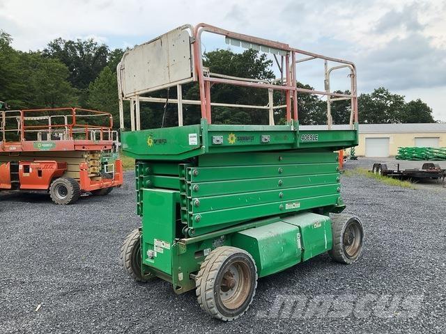 JLG 4069LE رافعات مقصية الشكل