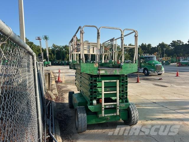 JLG 4069LE رافعات مقصية الشكل