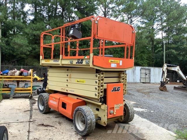 JLG 4069LE رافعات مقصية الشكل