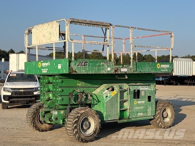 JLG 4394RT رافعات مقصية الشكل
