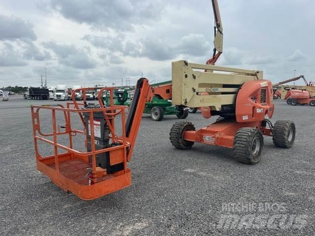 JLG 450AJ رافعات سلة مفصلية