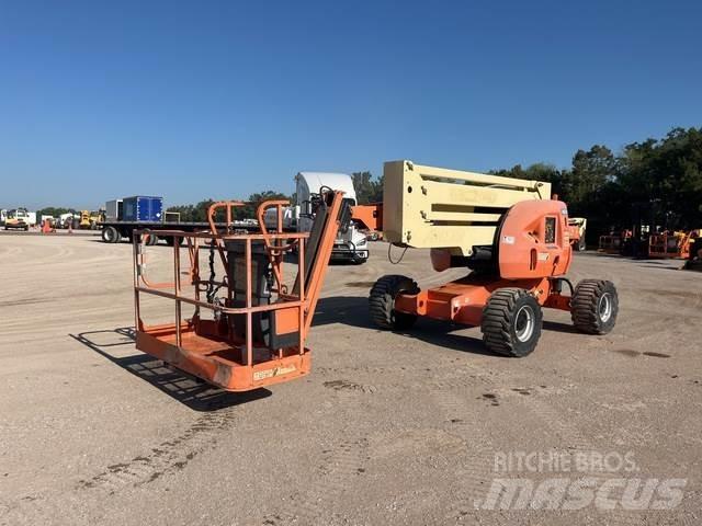 JLG 450AJ رافعات سلة مفصلية
