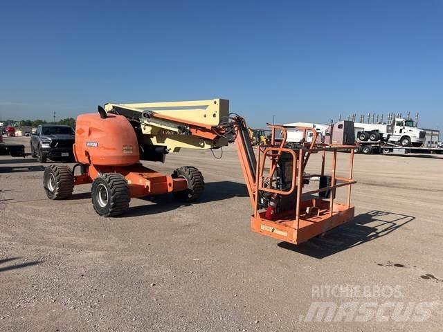 JLG 450AJ رافعات سلة مفصلية