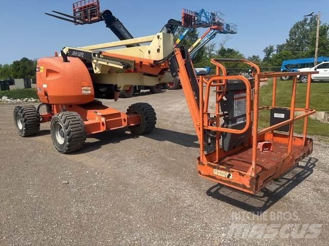 JLG 450AJ رافعات سلة مفصلية