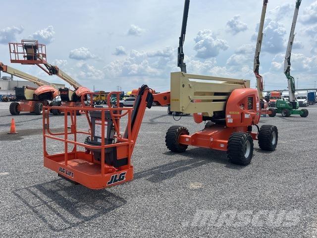 JLG 450AJ رافعات سلة مفصلية