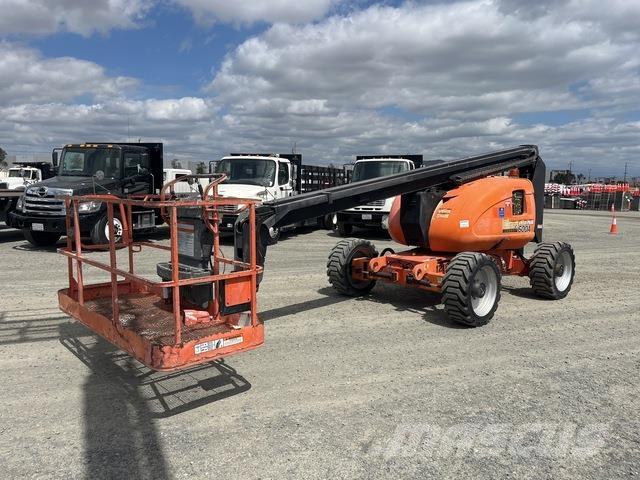 JLG 600A رافعات سلة مفصلية
