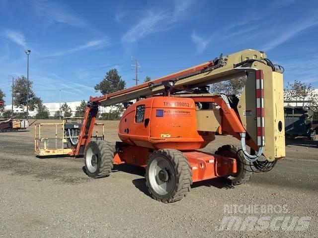 JLG 600AJ رافعات سلة مفصلية