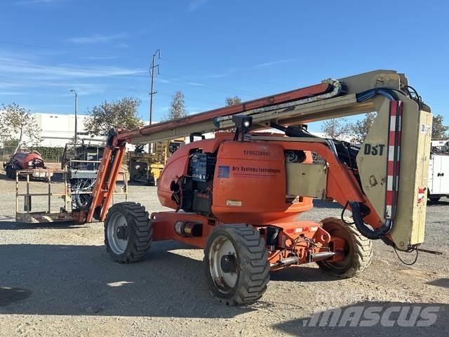 JLG 600AJ رافعات سلة مفصلية