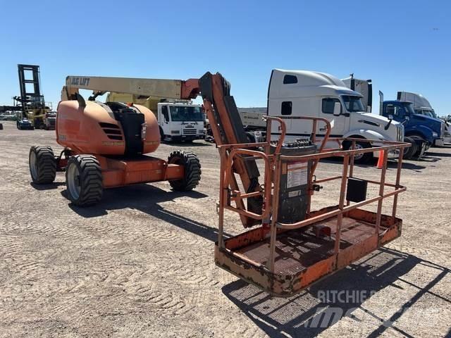 JLG 600AJ رافعات سلة مفصلية