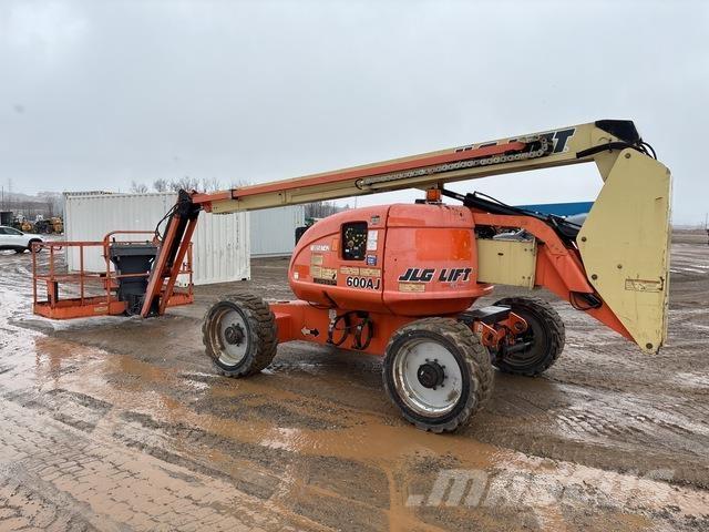 JLG 600AJ رافعات سلة مفصلية