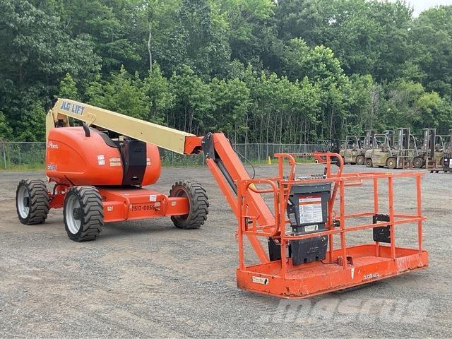 JLG 600AJ رافعات سلة مفصلية